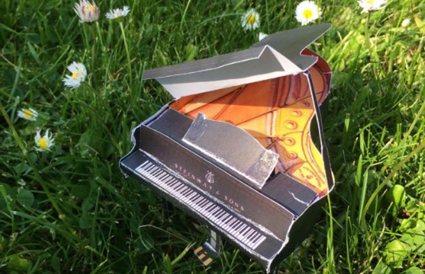 Mini-Klaviere aus der 5a