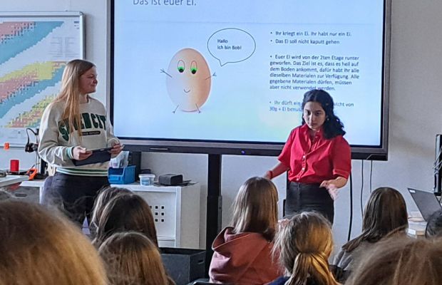 Girls Only: Knappes Rennen beim ersten EggRace