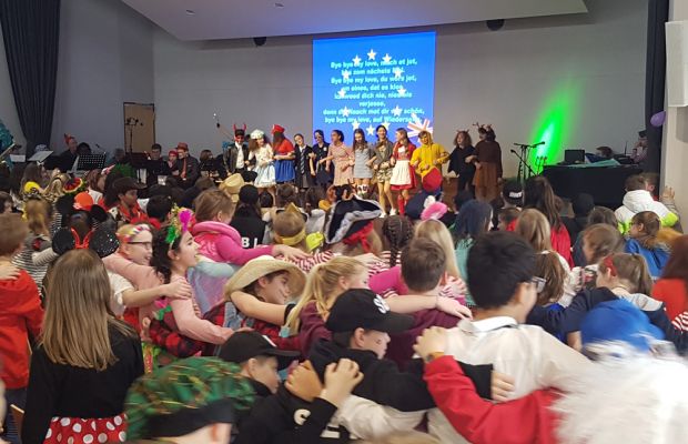 Nachhaltig in die heißen Tage – EMG feiert Karneval