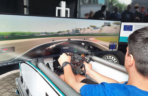 Raumfahrttechnik auf dem Schulhof