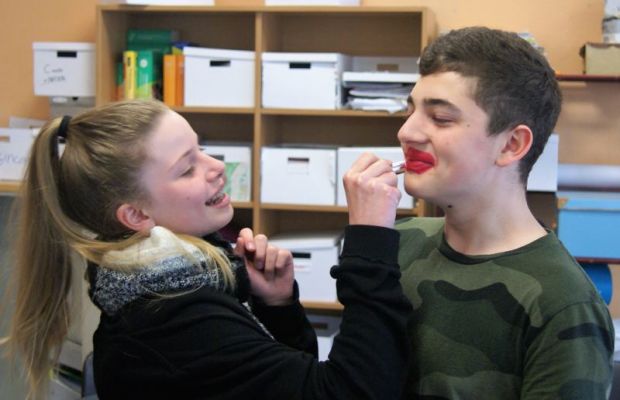 Fenster putzen statt Geschichtstest schreiben