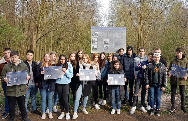 Auf EMG-Initiative: Hürther Lehrpfad für Industriegeschichte eingeweiht