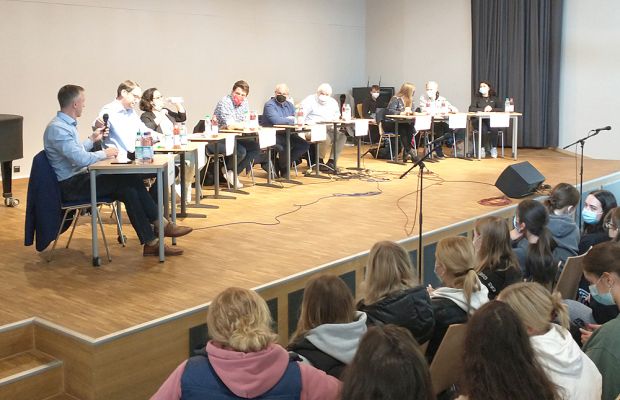 EMG-Aula wurde zur politischen Arena