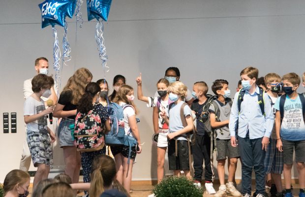 Ein ganz besonderer Tag für 142 Kinder