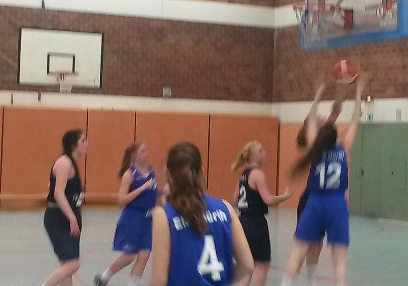 Gelungener Auftakt für Basketballerinnen