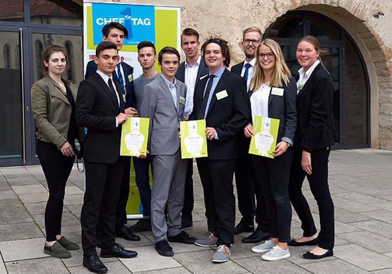 Die Chefsessel sind besetzt