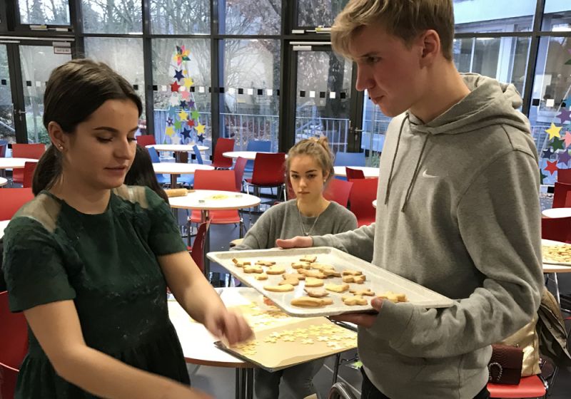 Interreligiöse Kekse in der Bonnstraße