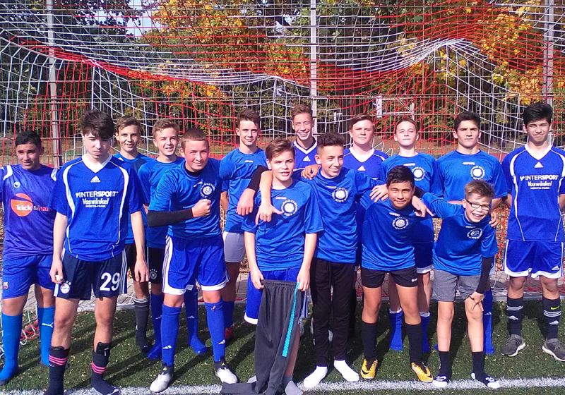 EMG-Fußballer souverän