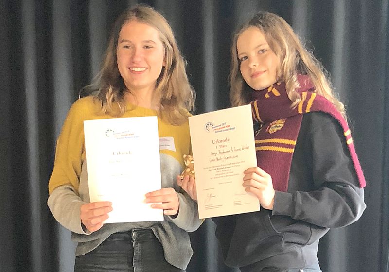 EMG-Duo gewinnt Russisch-Wettbewerb