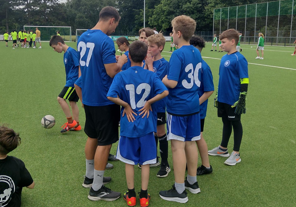 Sportlicher Abschluss beim KJA-Fußballturnier