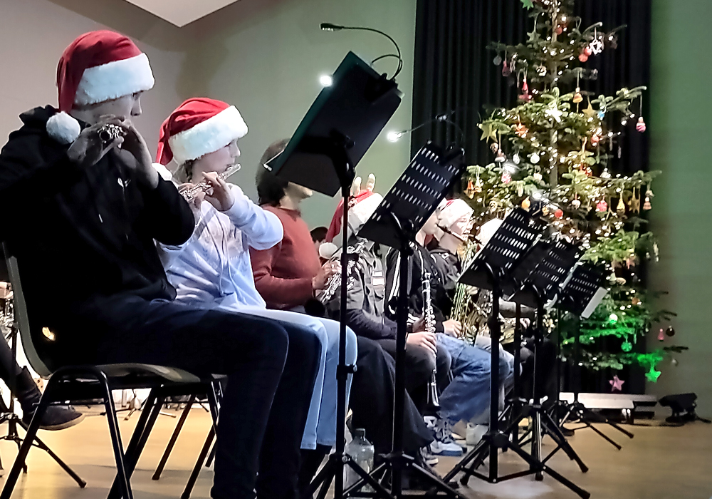 Stimmungsvolles Mitsingkonzert in der Aula