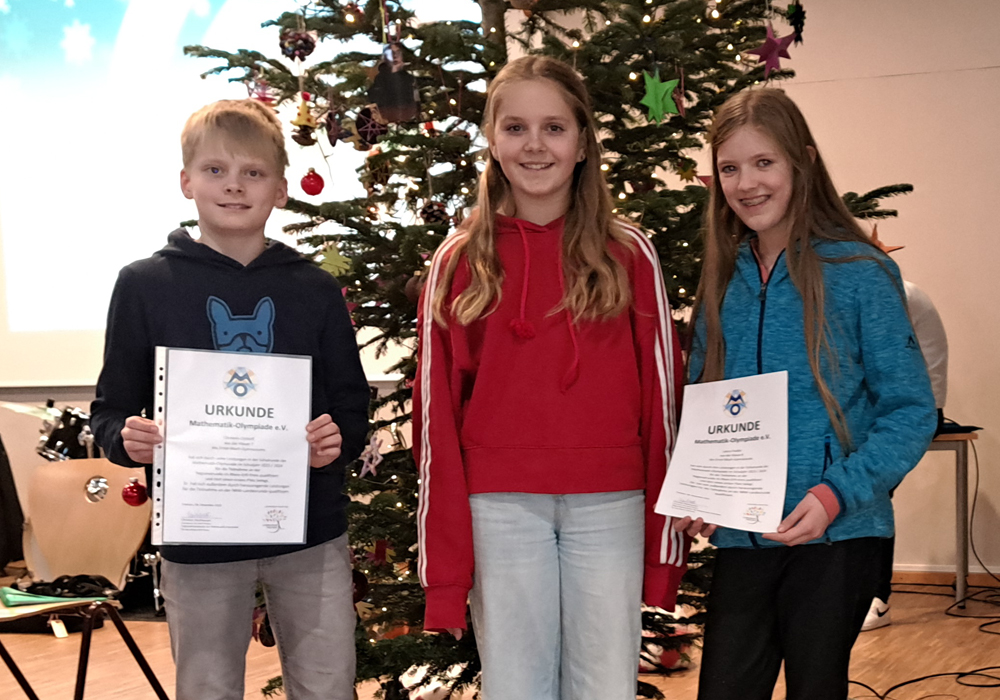 Grandioses EMG-Trio bei der Mathe-Olympiade