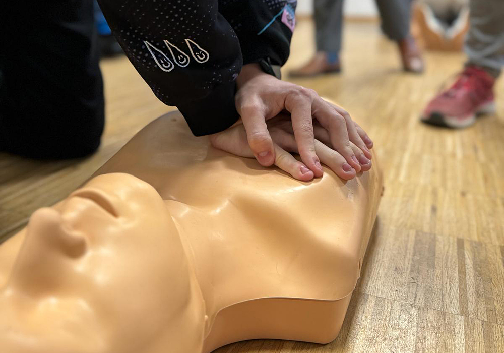 700 EMGler zu Ersthelfern ausgebildet