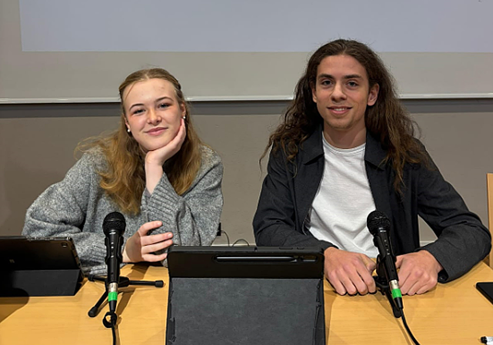 Mozzarellasticks, Turnhalle und Austausch mit dem ASG